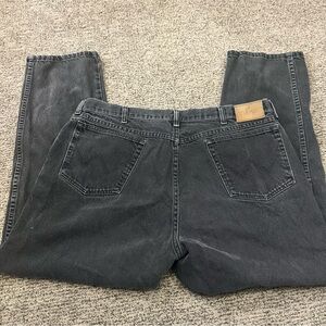 Men's Black Wrangler Jeans